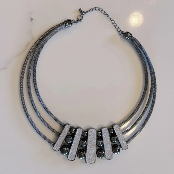 Jewelry - Dystrict Modernist Punk Bib Necklace Goth Gunmetal Mesh Metal Beads Collar